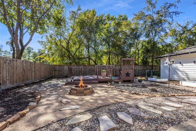 2016 Pine River Drive, Houston, TX 77339