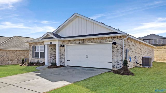 124 Wellspring Road, Huntsville, AL 35810