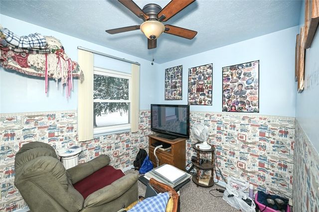 1830 B Street, Akron, OH 44312