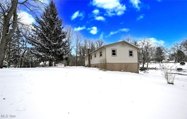 1830 B Street, Akron, OH 44312