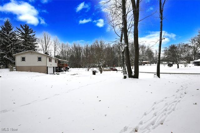 1830 B Street, Akron, OH 44312