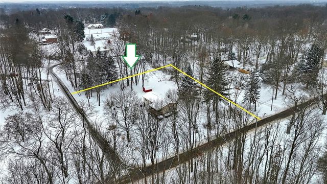 1830 B Street, Akron, OH 44312