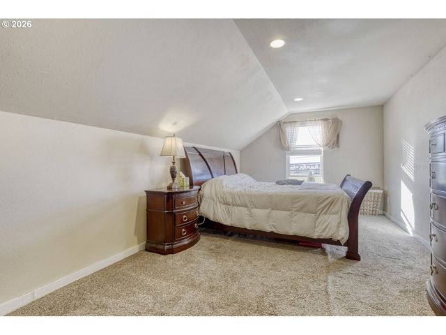 20845 Sw EGGERT Way, Beaverton, OR 97078