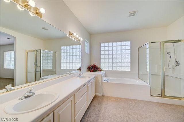 356 Lakewood Garden Drive, Las Vegas, NV 89148