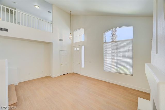 356 Lakewood Garden Drive, Las Vegas, NV 89148