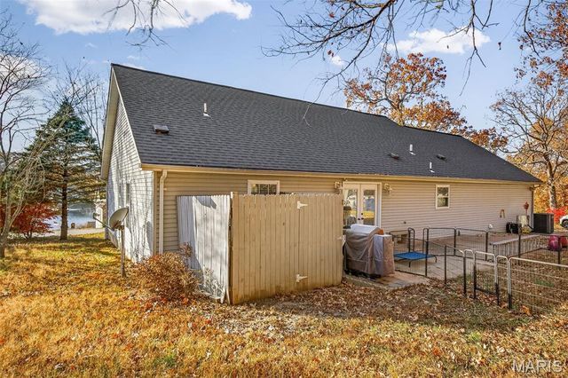 9618 E East Vista Drive, Hillsboro, MO 63050