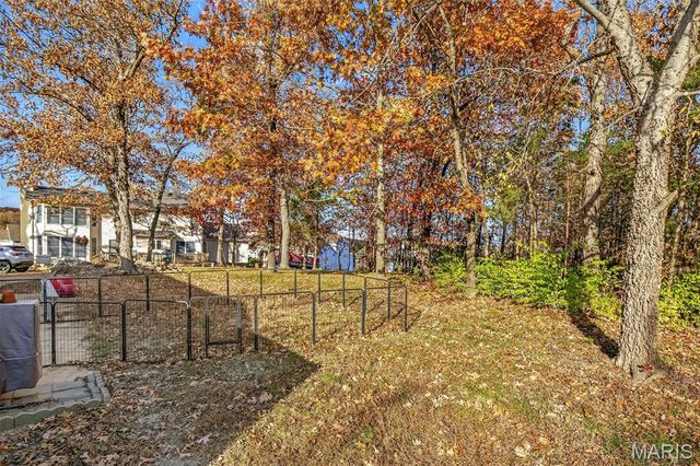 9618 E East Vista Drive, Hillsboro, MO 63050