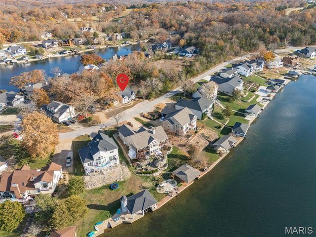 9618 E East Vista Drive, Hillsboro, MO 63050