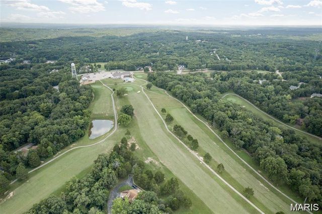 9618 E East Vista Drive, Hillsboro, MO 63050