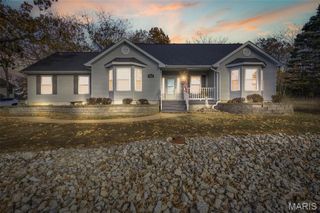 9618 E East Vista Drive, Hillsboro, MO 63050