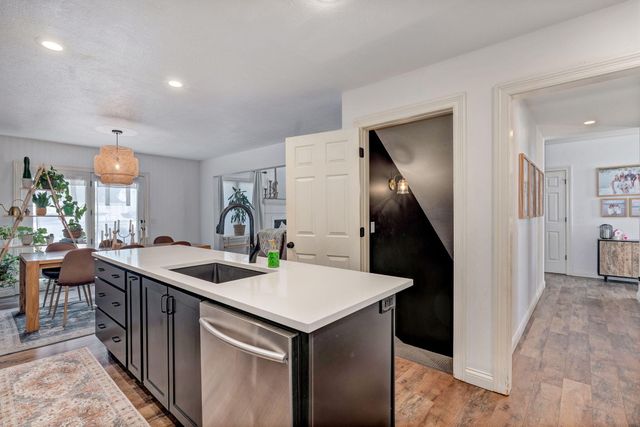 2025 N Equestrian, Nixa, MO 65714