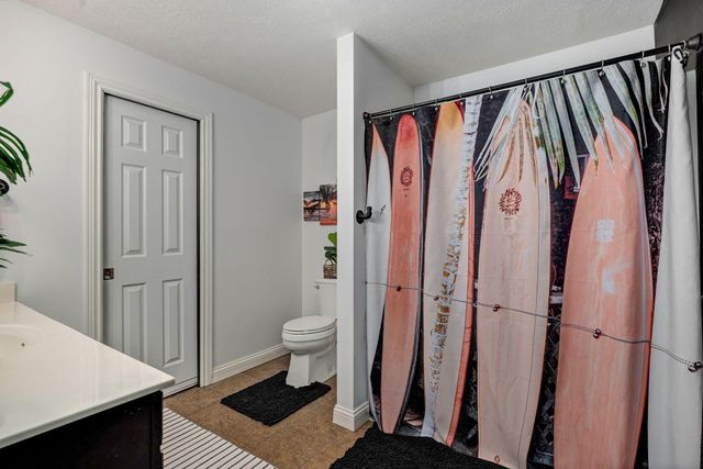 2025 N Equestrian, Nixa, MO 65714