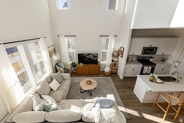 13618 S VERNET DR, Riverton, UT 84096