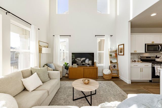 13618 S VERNET DR, Riverton, UT 84096