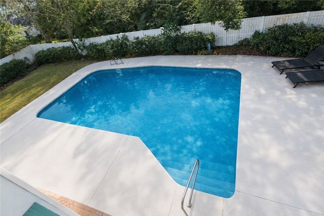 102 Lanier Island Circle, Brunswick, GA 31520