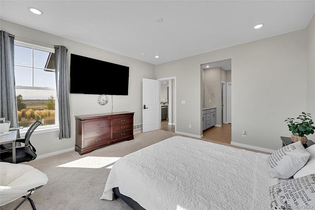 23642 E 40th Avenue, Aurora, CO 80019