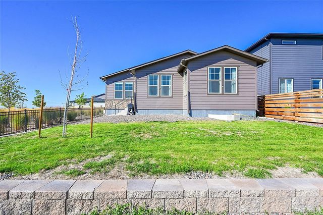 23642 E 40th Avenue, Aurora, CO 80019