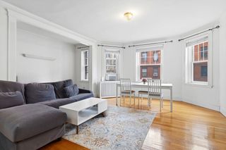 73 Parkman St 1, Brookline, MA 02446