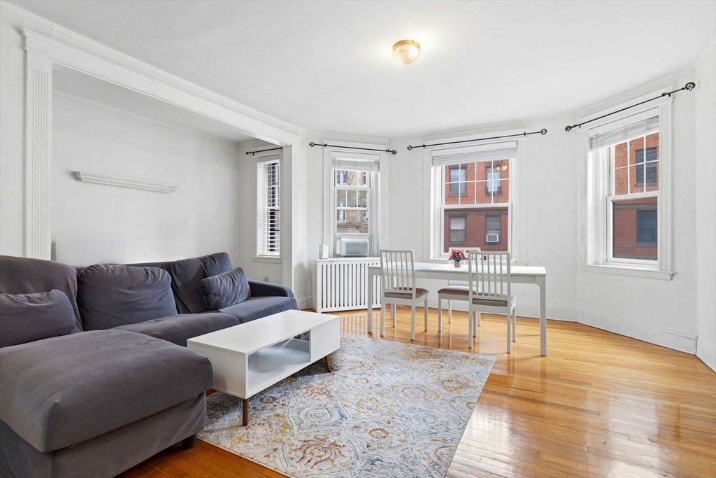 73 Parkman St 1, Brookline, MA 02446