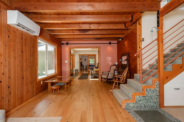 8843 Deer Creek Road, Selma, OR 97538