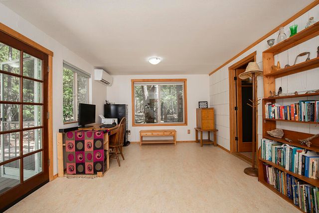 8843 Deer Creek Road, Selma, OR 97538