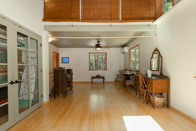 8843 Deer Creek Road, Selma, OR 97538