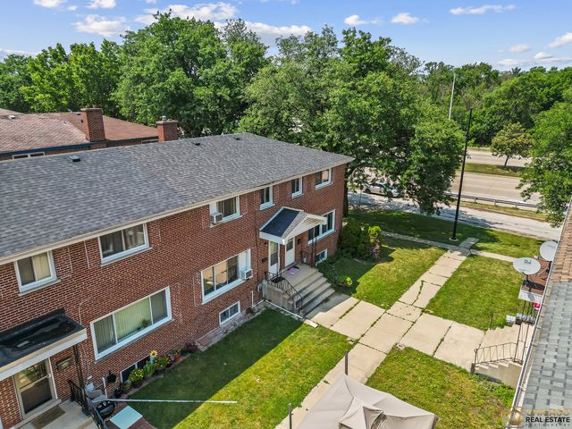 897 W North Avenue A, Villa Park, IL 60181