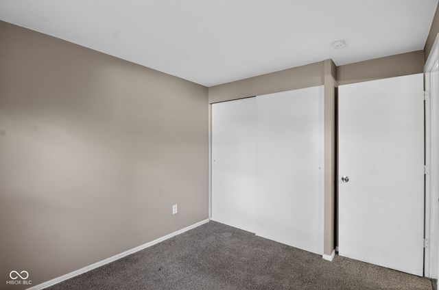 1717 S 9th Avenue, Beech Grove, IN 46107