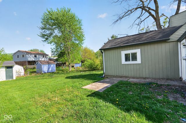 1717 S 9th Avenue, Beech Grove, IN 46107