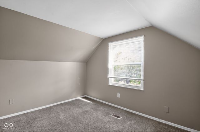 1717 S 9th Avenue, Beech Grove, IN 46107