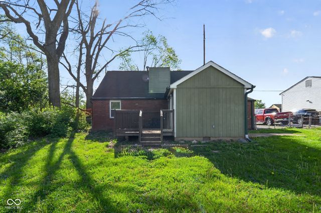 1717 S 9th Avenue, Beech Grove, IN 46107