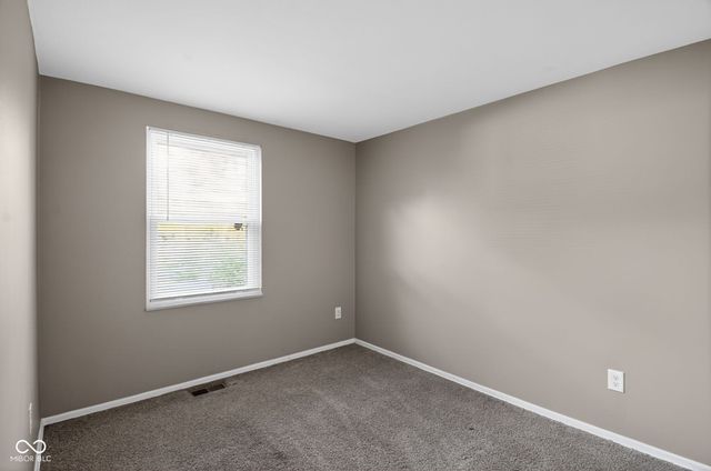 1717 S 9th Avenue, Beech Grove, IN 46107