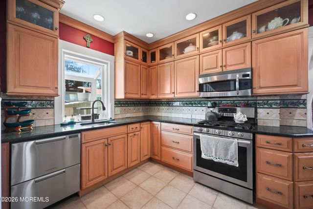 500 Evergreen Avenue, Bradley Beach, NJ 07720