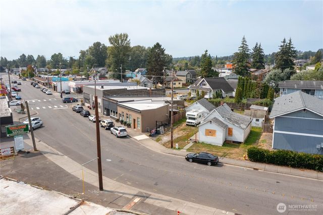 5709 3rd Avenue, Ferndale, WA 98248