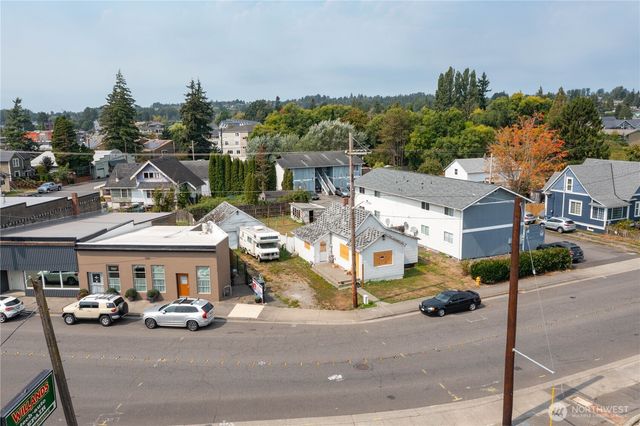 5709 3rd Avenue, Ferndale, WA 98248