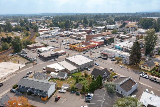5709 3rd Avenue, Ferndale, WA 98248