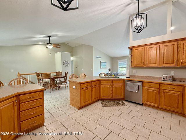 7920 Clark Road, Grand Ledge, MI 48837