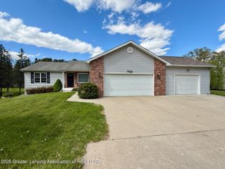 7920 Clark Road, Grand Ledge, MI 48837