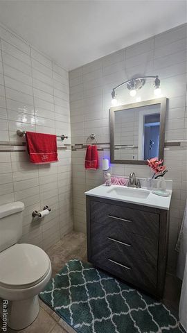 2315 Kansas Avenue, Saginaw, MI 48601