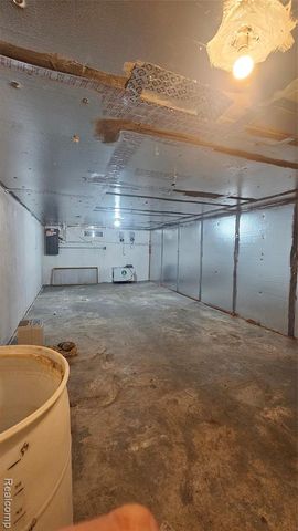 2315 Kansas Avenue, Saginaw, MI 48601