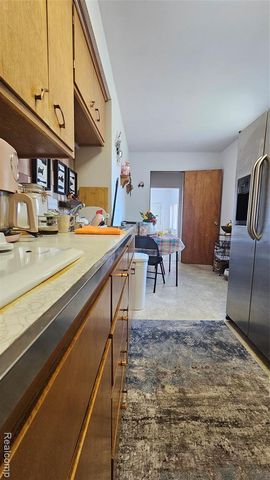 2315 Kansas Avenue, Saginaw, MI 48601