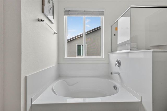 1225 Rosales Lane, Hollister, CA 95023