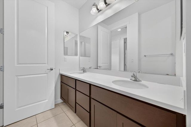 1225 Rosales Lane, Hollister, CA 95023