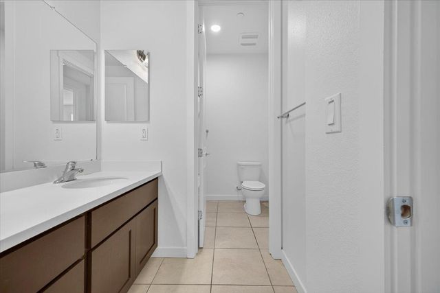 1225 Rosales Lane, Hollister, CA 95023