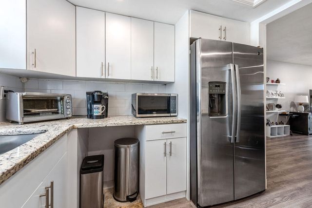 2523 DUDLEY Drive W B, West Palm Beach, FL 33415