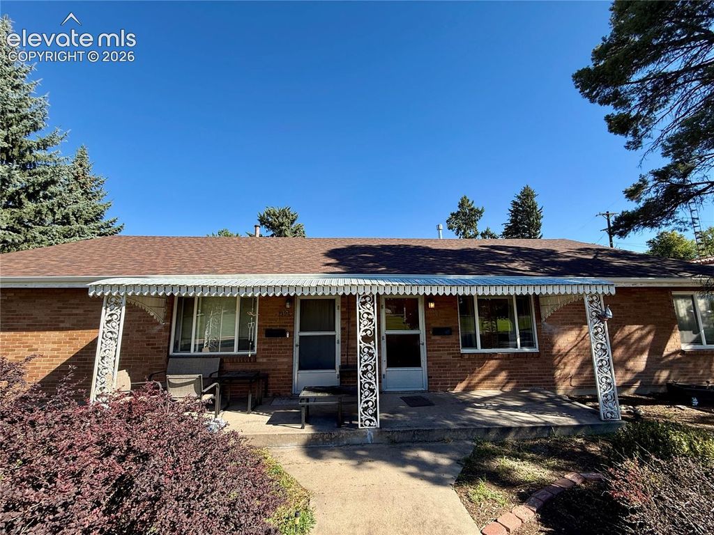 1304 E Pikes Peak Avenue, Colorado Springs, CO 80909 — exterior