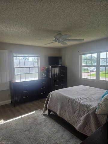 8093 Anhinga RD, Fort Myers, FL 33967