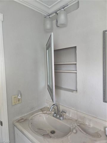 8093 Anhinga RD, Fort Myers, FL 33967