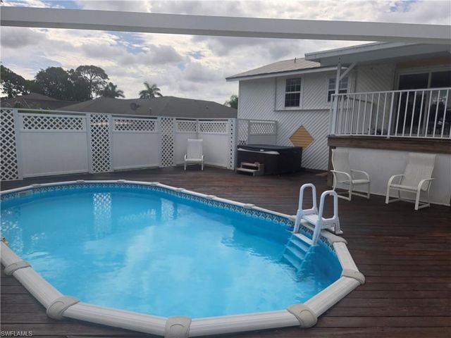 8093 Anhinga RD, Fort Myers, FL 33967