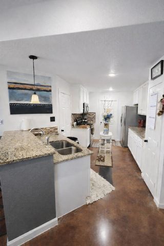 2900 Fitzhugh Avenue, Fort Worth, TX 76105